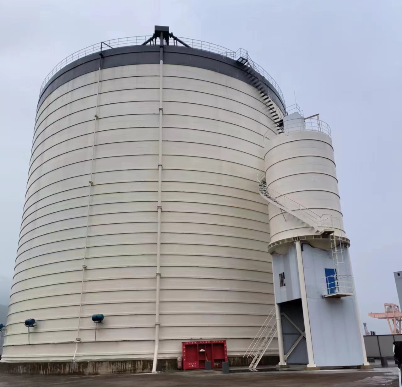 海南藏族10万吨水泥钢板库