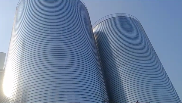 海南藏族2座混凝土高架卷板仓